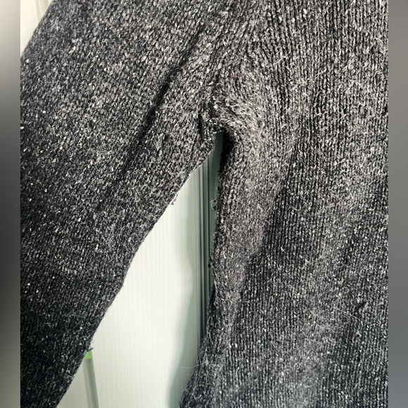 Men’s Wool Blend Gap Quarter Zip - Picture 3 of 5